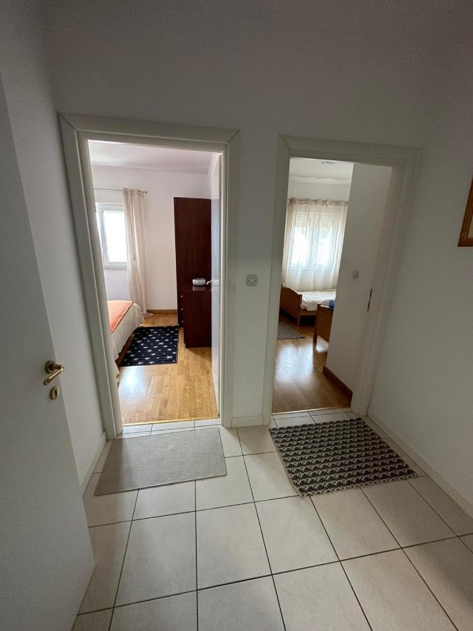 Apartman Lucia Trogir Buitenkant foto